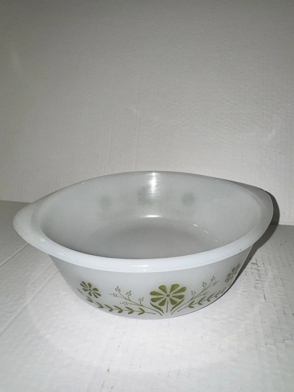 Vintage Glasbake J235 Green Daisy Milk Glass 1 Qt Oval Casserole Dish USA